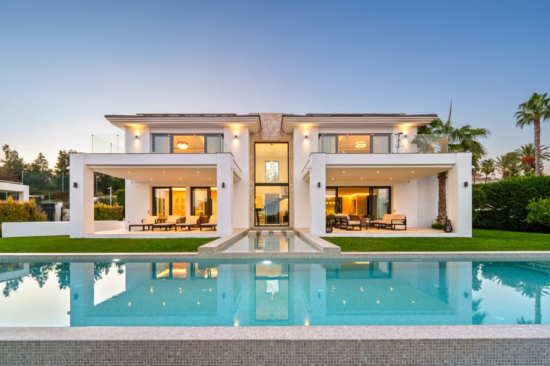 Villa Nova home