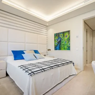 La Trinidad Lux 12